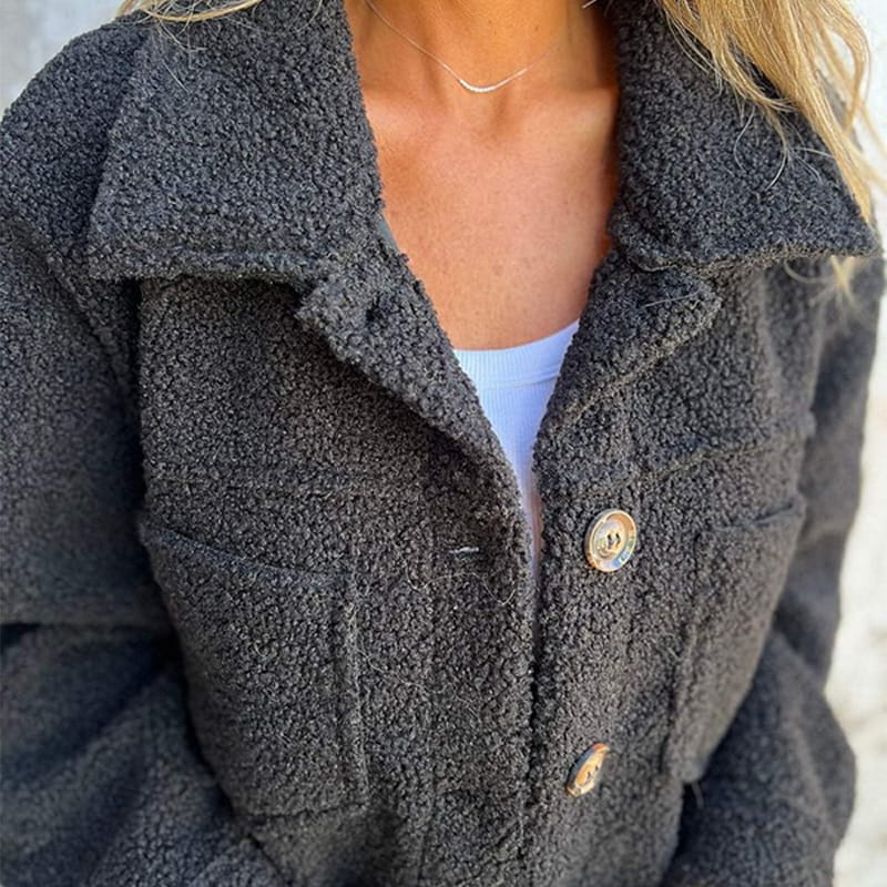 Annie | Trendy jakke med blødt stof